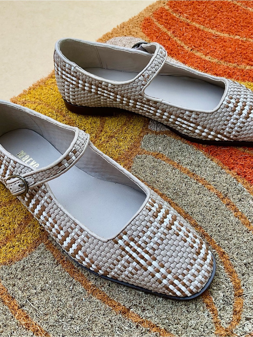 Anthro ❉ Maeve Woven Mary Jane Flats in Neutral Plaid Pattern Size 8